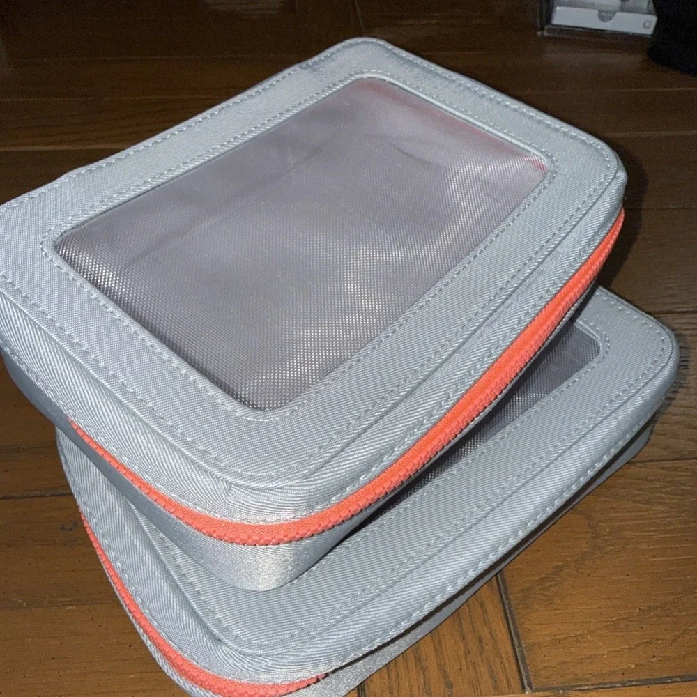 Flyte.70 Makeup Bag Gray/Orange Cosmetic Bag Travel Beauty New Mesh Top Lot Of 2